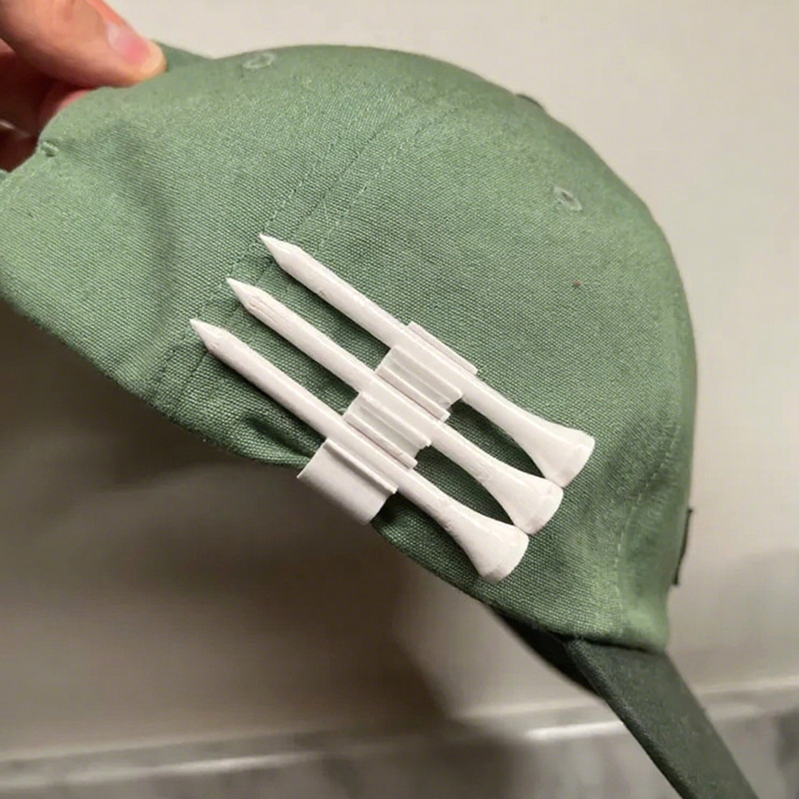 Clipe de chapéu suporte de ass - Golf Equipment Holder avaliação e preço